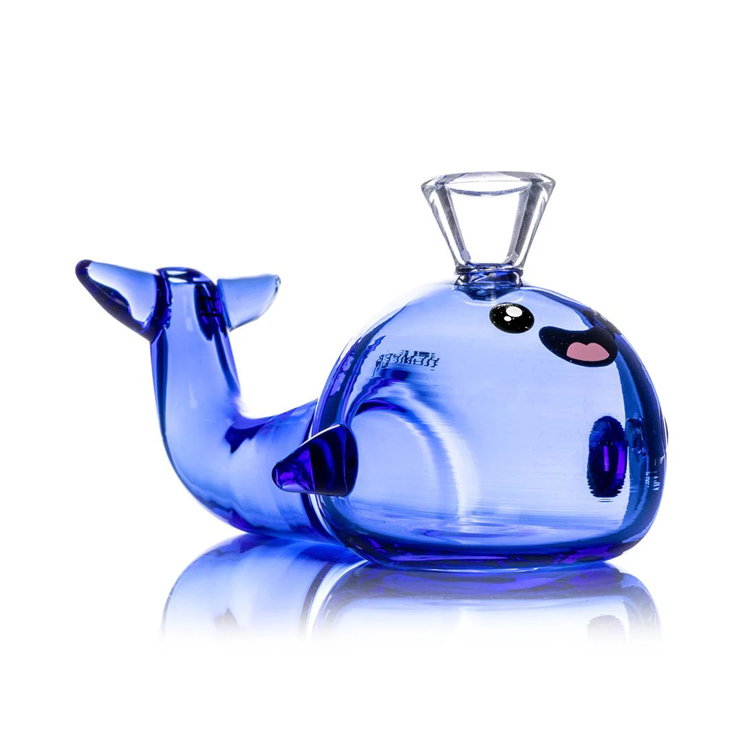 Blue Whale Hand Pipe - Image 4