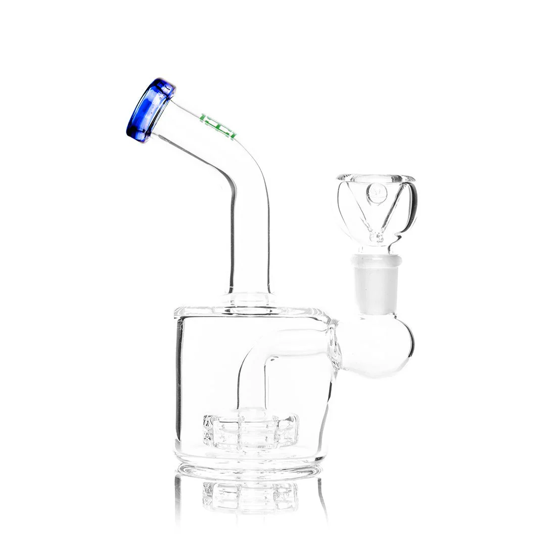 Showerhead Puck Bong 6" - Image 17