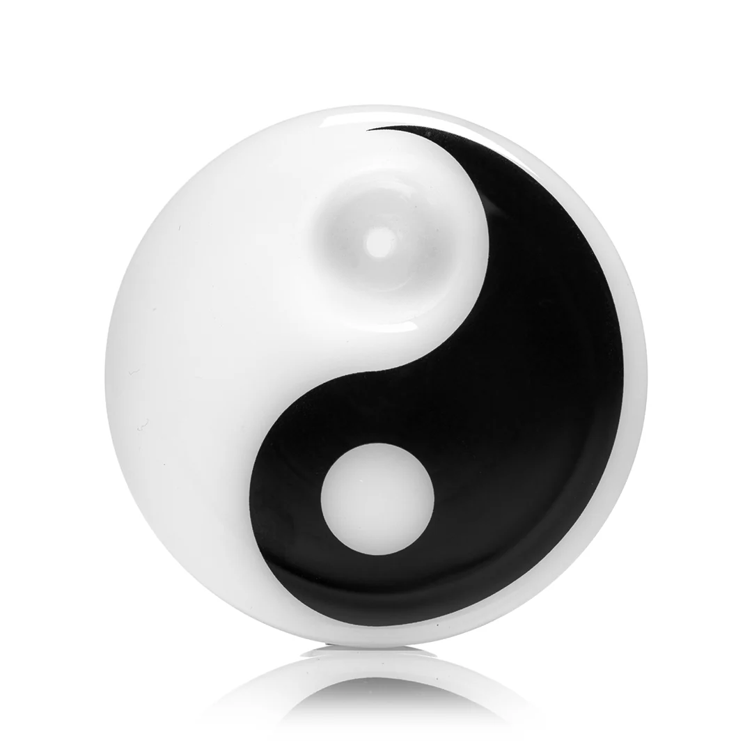 Zen Yin-Yang Hand Pipe - Image 2
